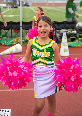 8U Ducks Cheer Sideline-70
