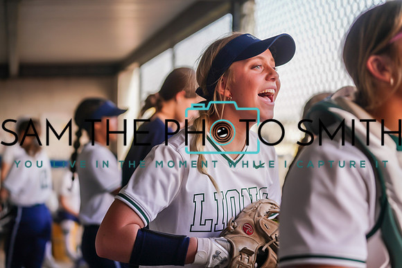 Vs. Wakeland-208