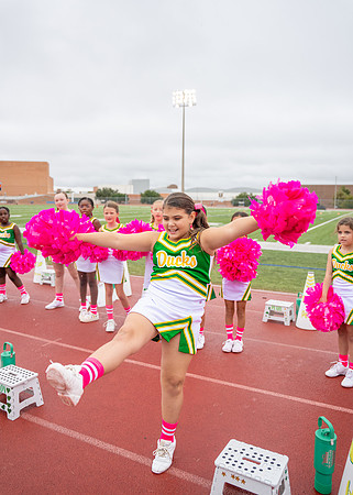 8U Ducks Cheer Sideline-147