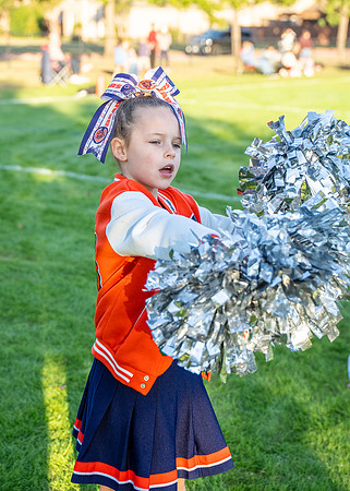 6U Bears Cheer Sideline-37
