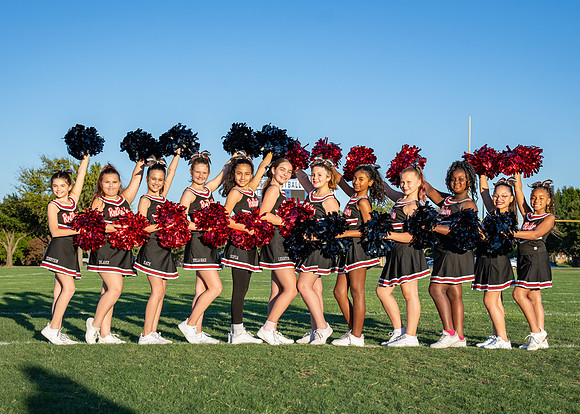 11-12U Red Raiders Cheer Sideline-19