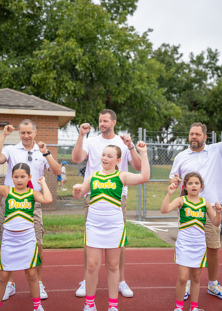 8U Ducks Cheer Sideline-170