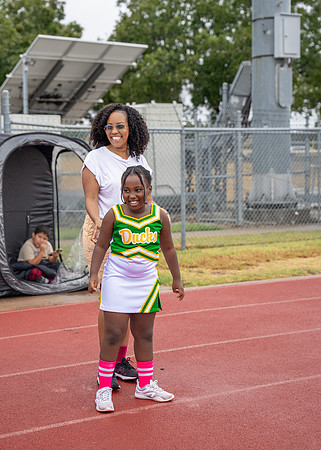 8U Ducks Cheer Sideline-174