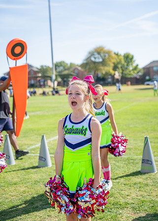 10U Seahawks Cheer Sideline-38