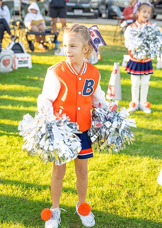 6U Bears Cheer Sideline-57
