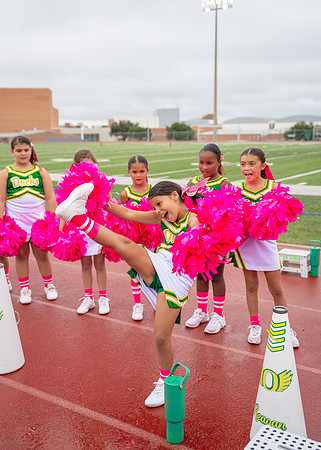 8U Ducks Cheer Sideline-154