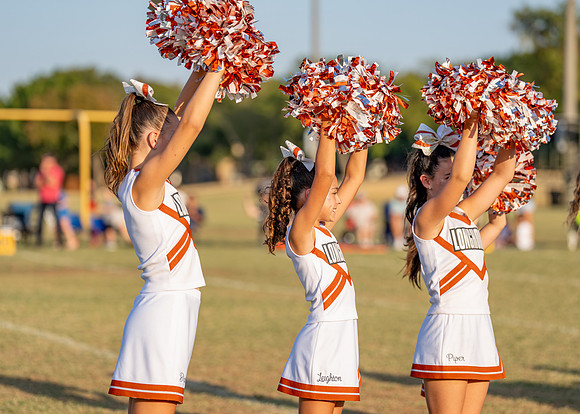 11-12U Longhorns Cheer Sideline-19
