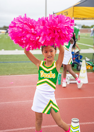 8U Ducks Cheer Sideline-79