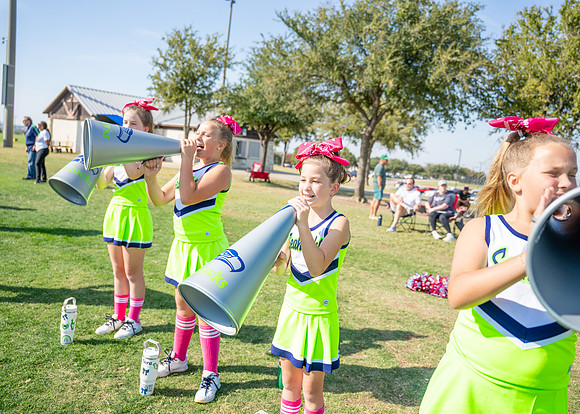 10U Seahawks Cheer Sideline-66