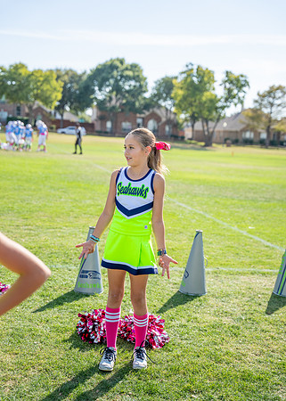 10U Seahawks Cheer Sideline-70