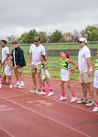 8U Ducks Cheer Sideline-177