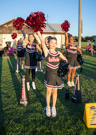 11-12U Red Raiders Cheer Sideline-51