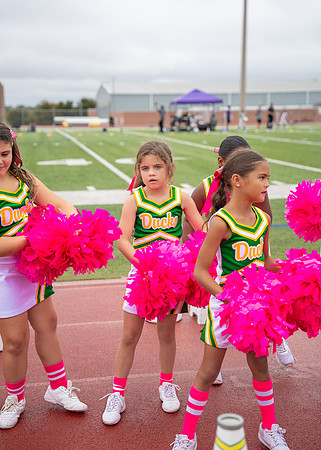 8U Ducks Cheer Sideline-129