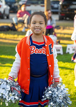 6U Bears Cheer Sideline-2