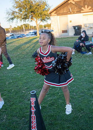 11-12U Red Raiders Cheer Sideline-117