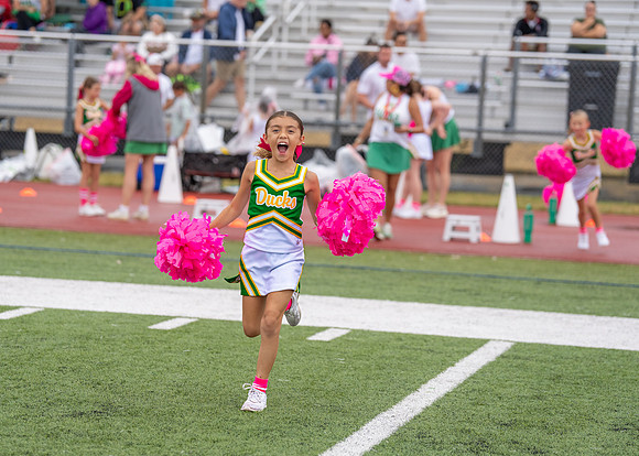 8U Ducks Cheer Sideline-36