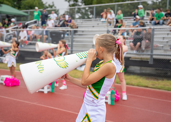 8U Ducks Cheer Sideline-216