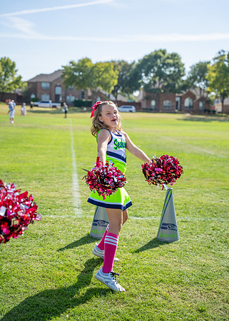 10U Seahawks Cheer Sideline-31