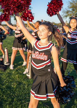 11-12U Red Raiders Cheer Sideline-49
