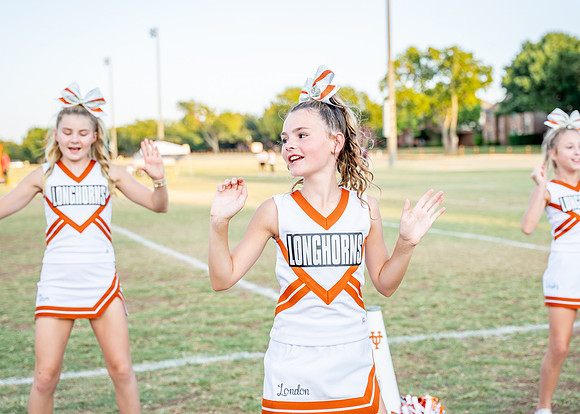 11-12U Longhorns Cheer Sideline-110