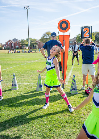 10U Seahawks Cheer Sideline-75