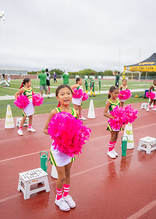 8U Ducks Cheer Sideline-116