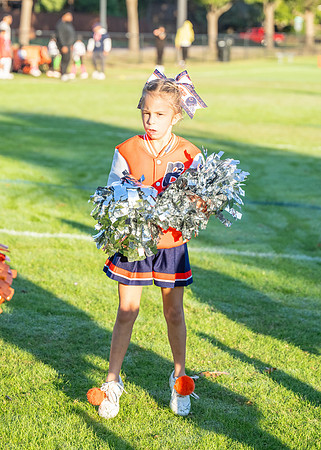 6U Bears Cheer Sideline-32