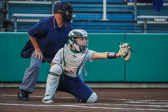 Vs. Wakeland-211