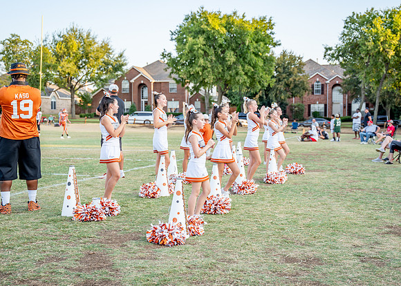 11-12U Longhorns Cheer Sideline-103