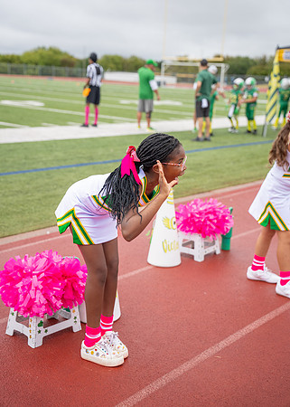 8U Ducks Cheer Sideline-190