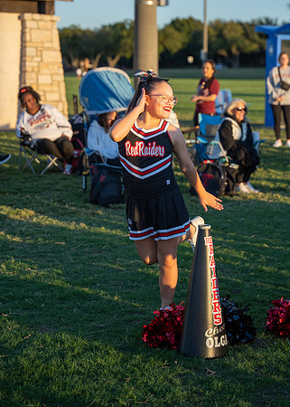 11-12U Red Raiders Cheer Sideline-70