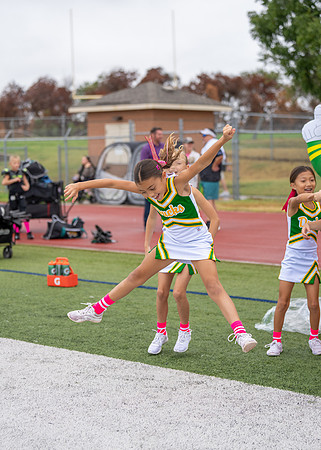 8U Ducks Cheer Sideline-17