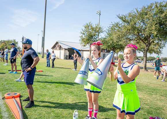 10U Seahawks Cheer Sideline-67