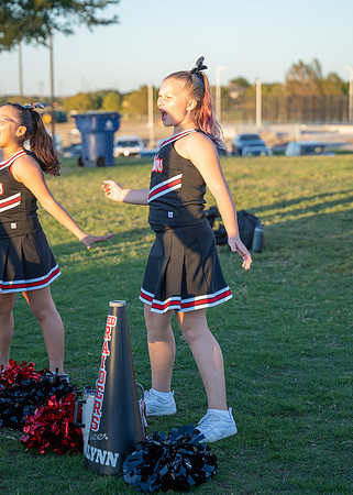 11-12U Red Raiders Cheer Sideline-81