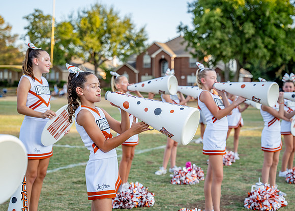 11-12U Longhorns Cheer Sideline-74