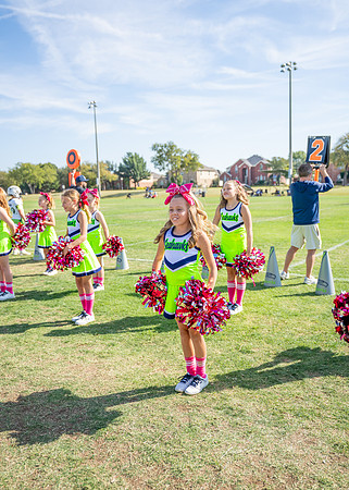 10U Seahawks Cheer Sideline-35