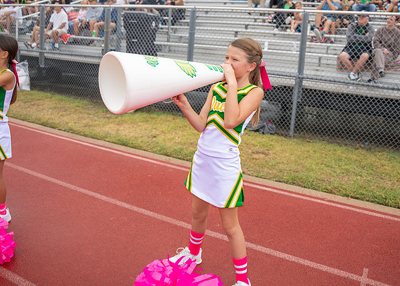 8U Ducks Cheer Sideline-213