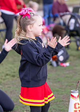 5U Chiefs Cheer Sideline-160