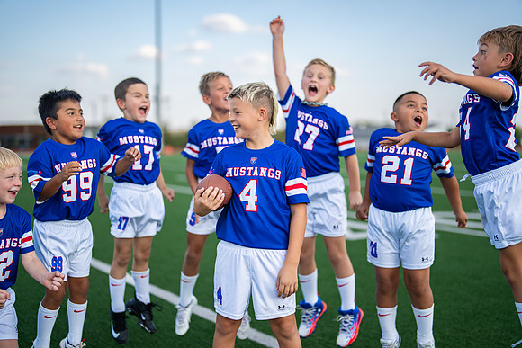 7U Mustangs Flag-8