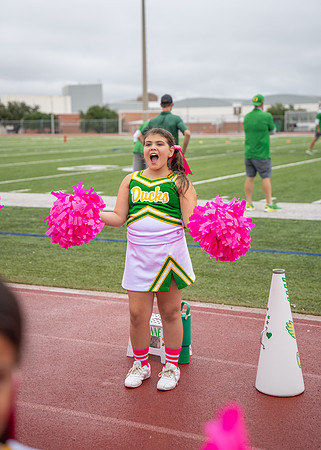 8U Ducks Cheer Sideline-95