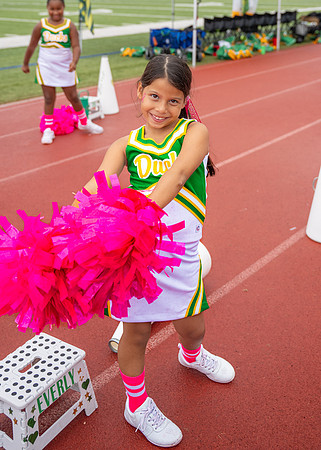 8U Ducks Cheer Sideline-230