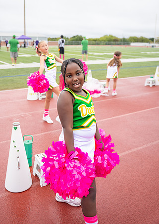 8U Ducks Cheer Sideline-103