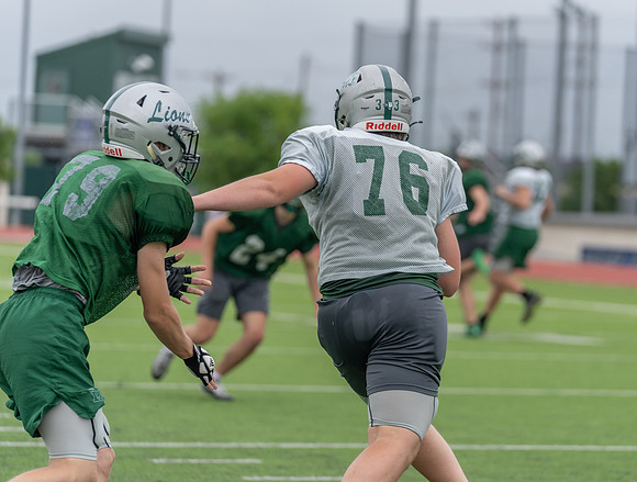 Day 2 Spring Practice_-114