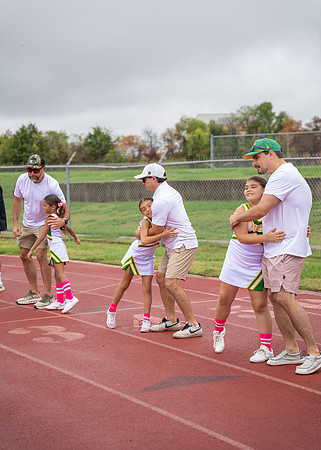 8U Ducks Cheer Sideline-176