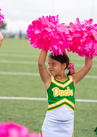 8U Ducks Cheer Sideline-54