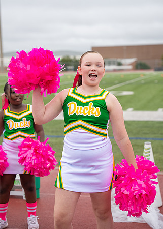 8U Ducks Cheer Sideline-134