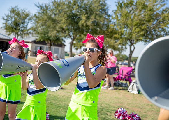 10U Seahawks Cheer Sideline-55