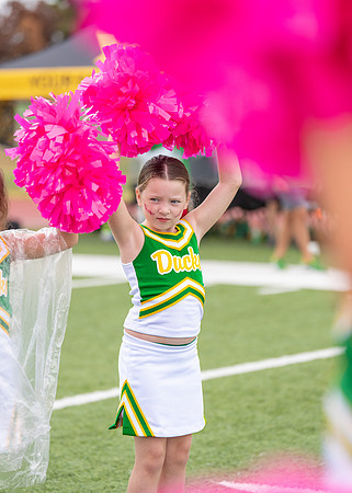 8U Ducks Cheer Sideline-65