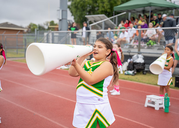 8U Ducks Cheer Sideline-206