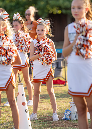 11-12U Longhorns Cheer Sideline-12